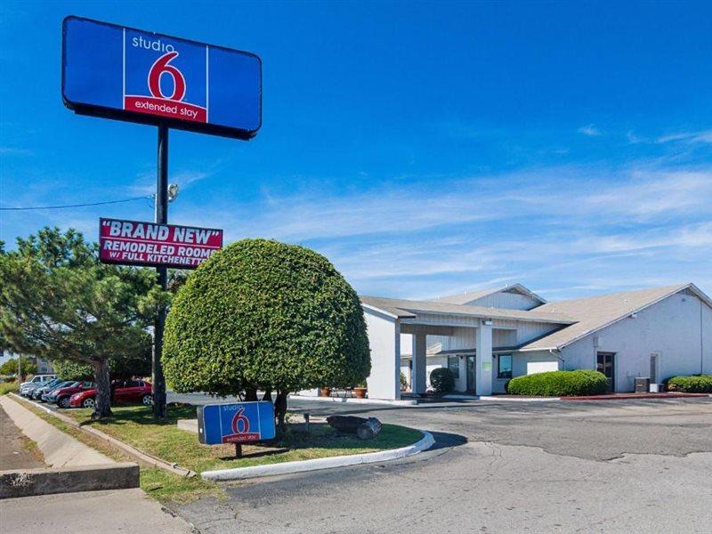 Studio Inn Extended Stay Oklahoma City Airport By Oyo Екстериор снимка
