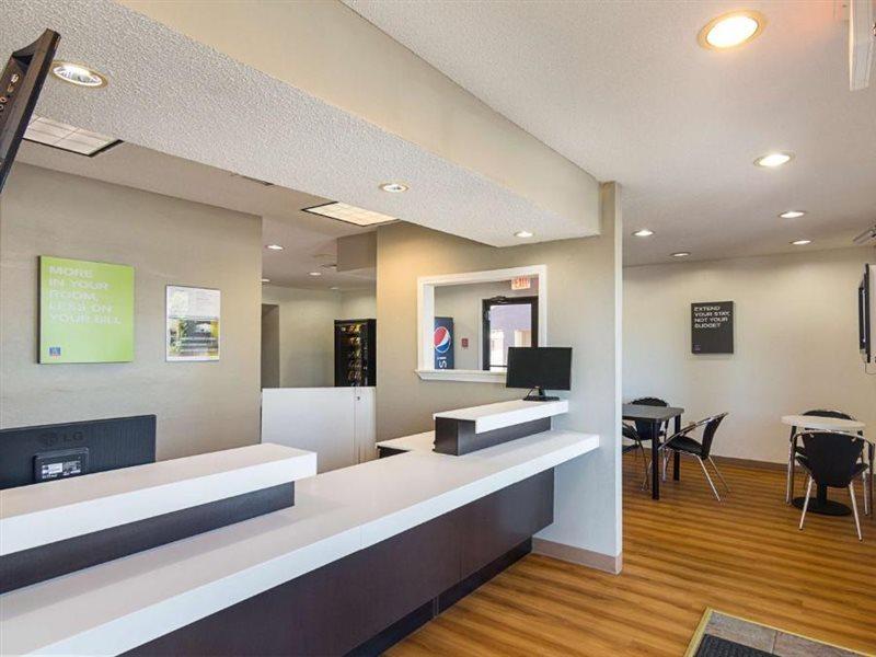 Studio Inn Extended Stay Oklahoma City Airport By Oyo Екстериор снимка