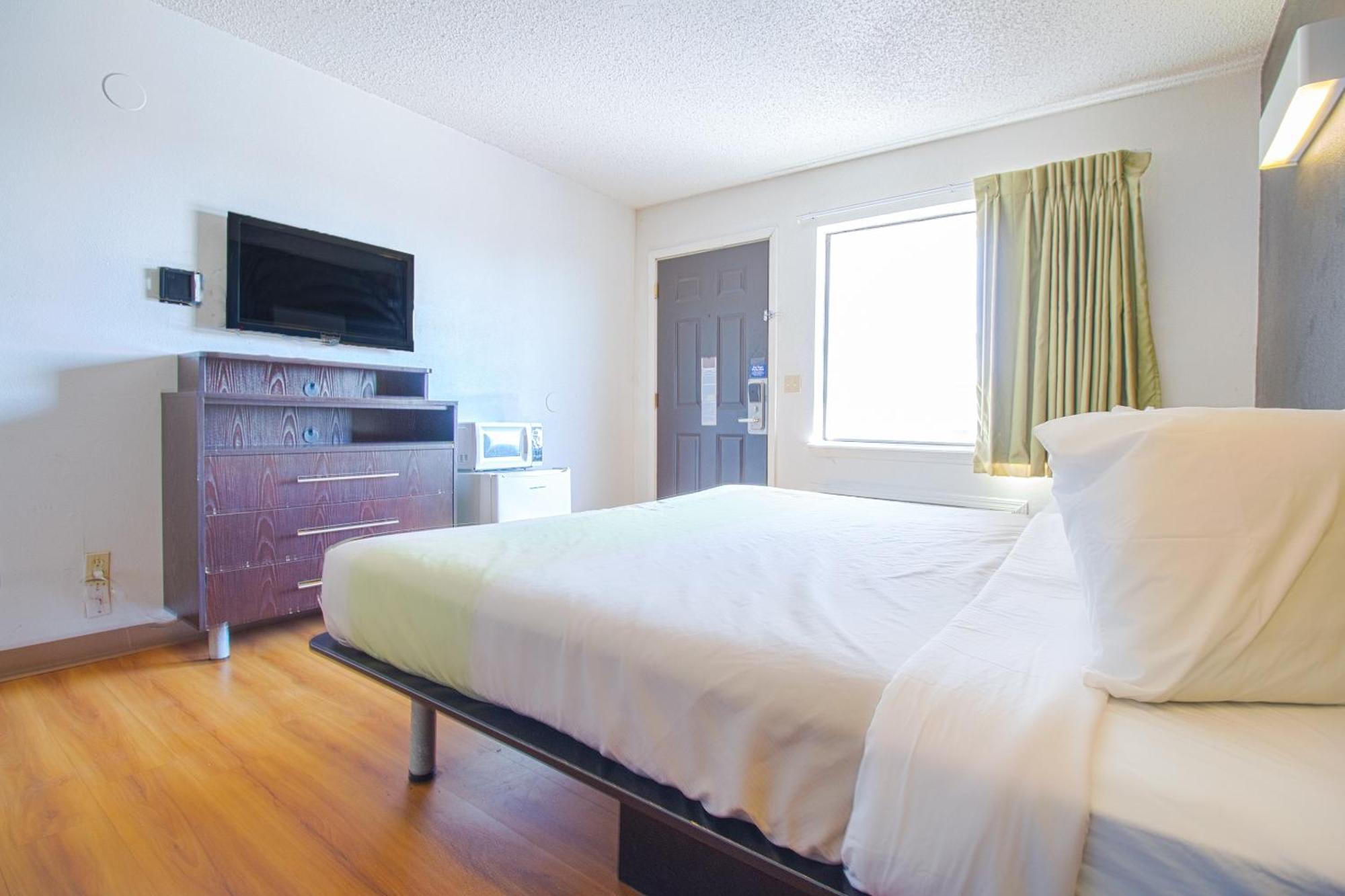 Studio Inn Extended Stay Oklahoma City Airport By Oyo Екстериор снимка