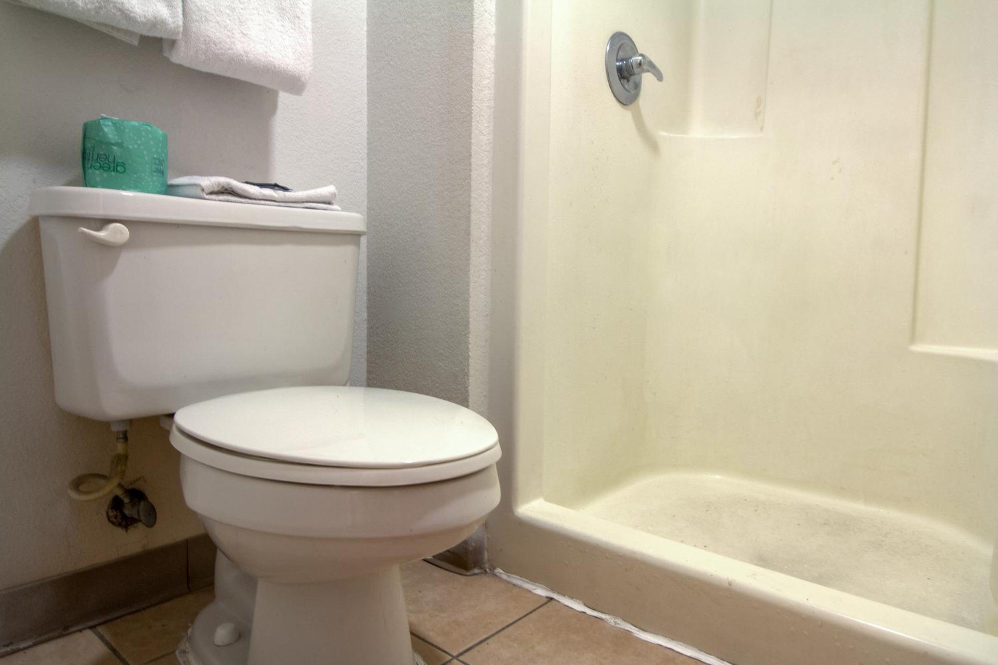 Studio Inn Extended Stay Oklahoma City Airport By Oyo Екстериор снимка