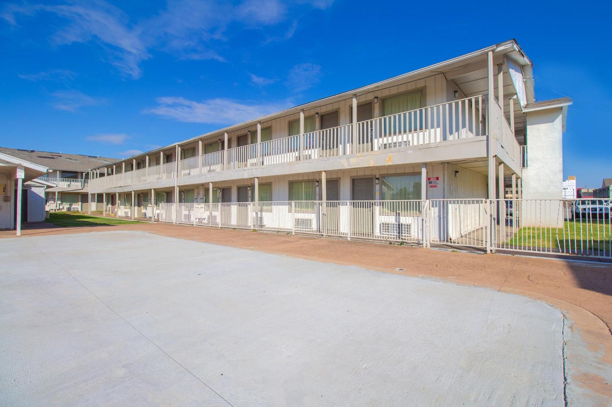 Studio Inn Extended Stay Oklahoma City Airport By Oyo Екстериор снимка