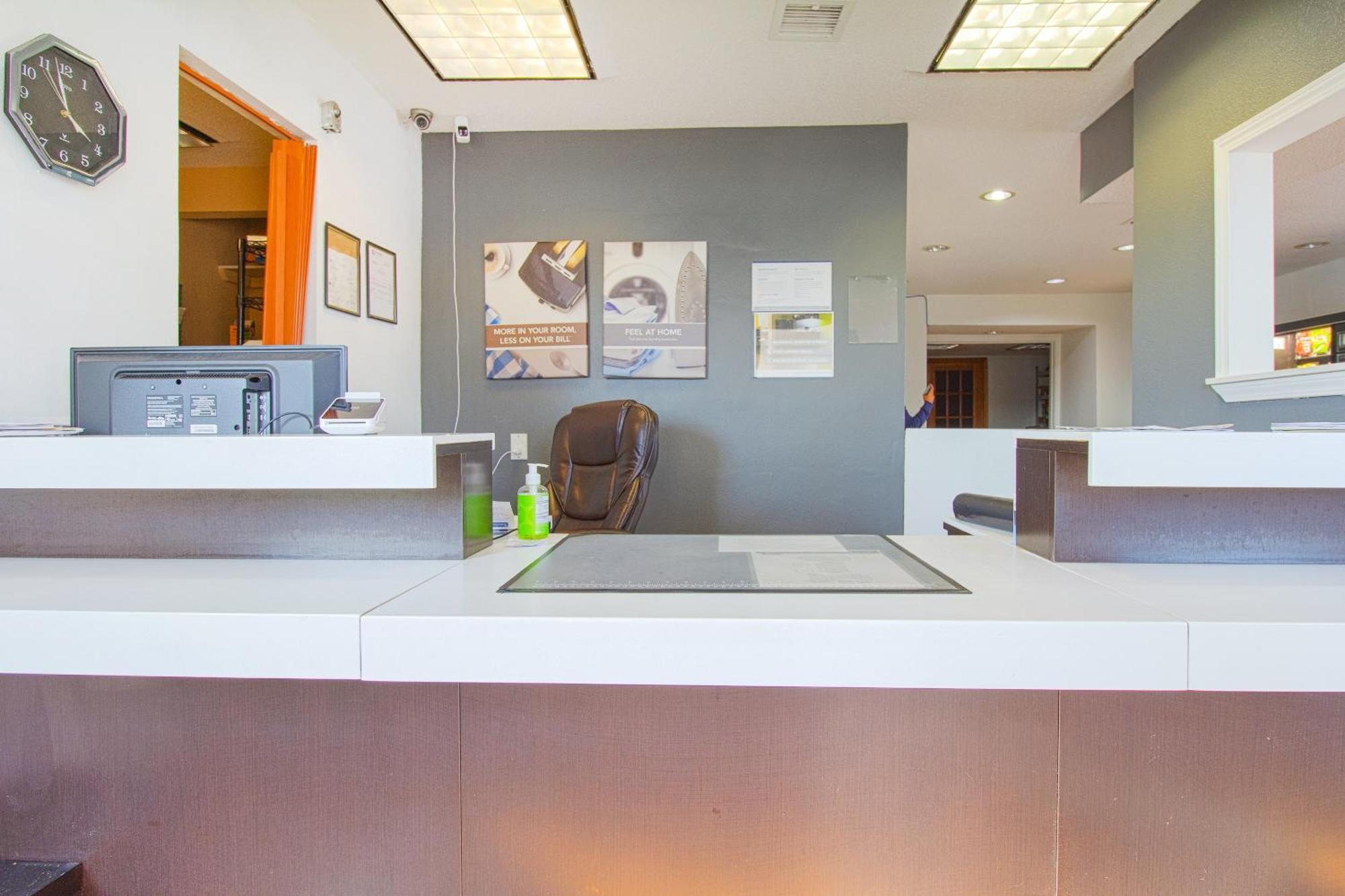 Studio Inn Extended Stay Oklahoma City Airport By Oyo Екстериор снимка