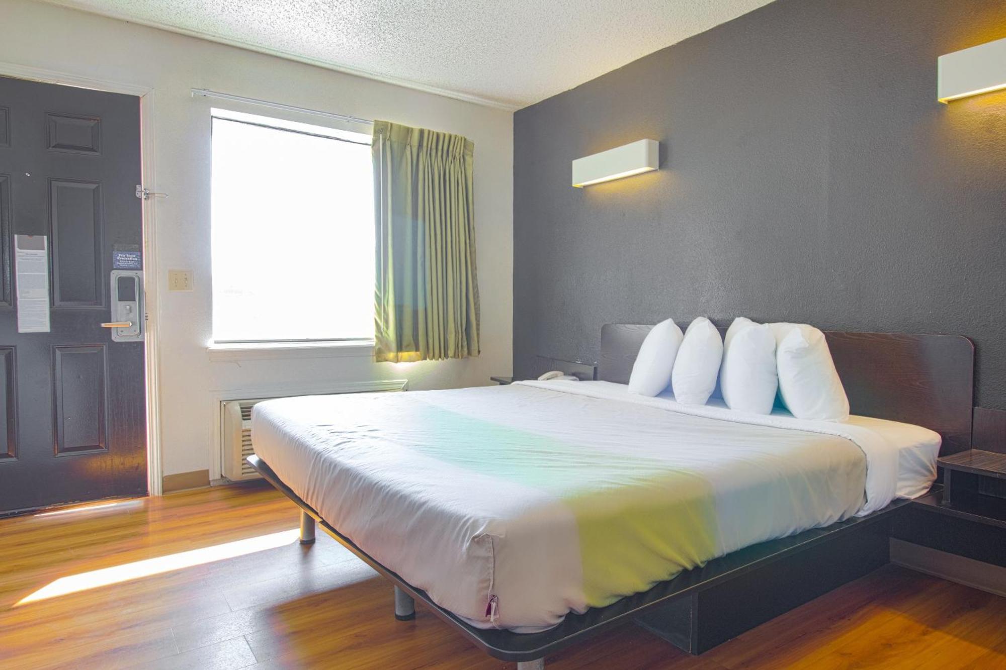 Studio Inn Extended Stay Oklahoma City Airport By Oyo Екстериор снимка